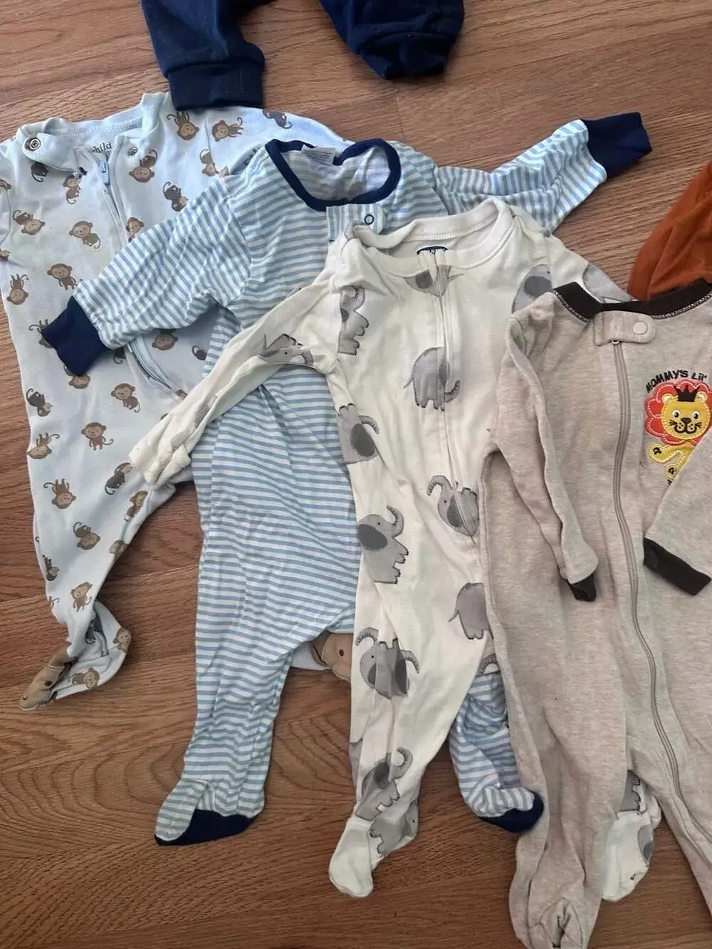 Assorted (Nike, Carters, Old Navy, Child of Mine) 14 piece